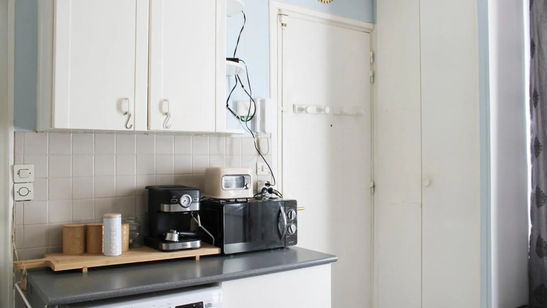 An Ideal Pied-A-Terre At The Gateway To Paris Arcueil France